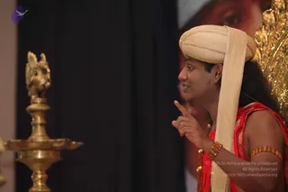 02-Bhagavad-Gita-Satsang_Photo_1009_IMG_8073_CMP_WM