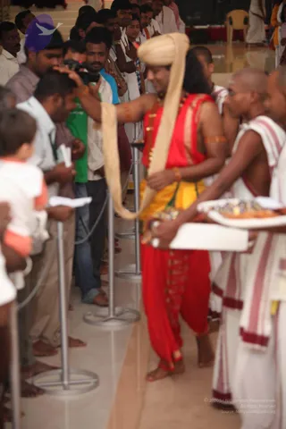 02-Bhagavad-Gita-Satsang_Photo_1010_IMG_8099_CMP_WM