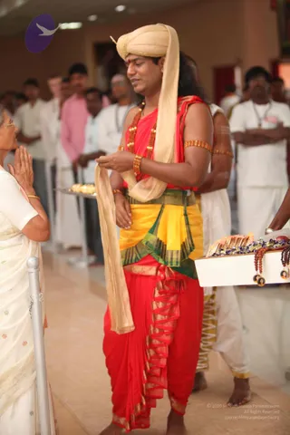 02-Bhagavad-Gita-Satsang_Photo_1011_IMG_8115_CMP_WM
