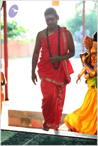 2011-09sep-12-nithyananda-photo-0003_CMP_WM