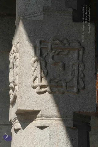 2-Swamiji_s Temple Visit_Photo_1027_IMG_9461_CMP_WM