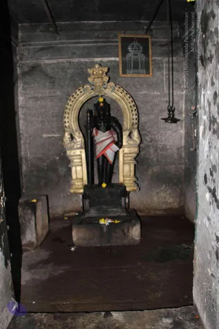 2-Swamiji_s Temple Visit_Photo_1057_IMG_9541_CMP_WM