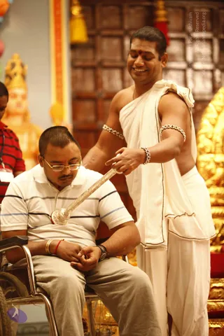 4-IA Evening Darshan_Photo_1105__MG_4293_CMP_WM