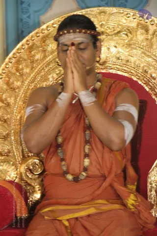 3-Satsang_Photo_1011_IMG_3862_CMP_WM