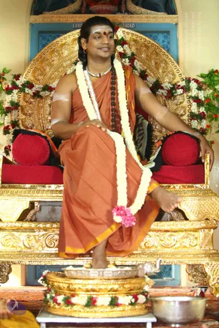 02-Pada-Puja_Photo_1009_IMG_0940_CMP_WM