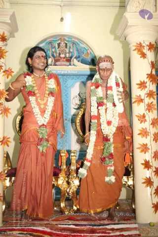 09-Evening-38th-Anniversary-Celebrations-Of-292-Guru-Maha-Sannithanam_Photo_1012_IMG_1285_CMP_WM