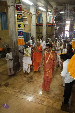 04-Thondaimandalam-Aadheenam-visits-Madurai-Adheenam_Photo_1002_IMG_1392_CMP_WM
