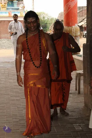01-Kanchanoor-Temple-Visit-By-Swamiji_Photo_1000_IMG_2092_CMP_WM