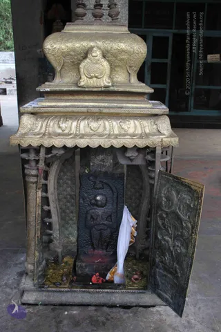01-Kanchanoor-Temple-Visit-By-Swamiji_Photo_1003_IMG_2100_CMP_WM
