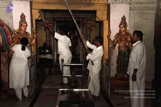 01-Kanchanoor-Temple-Visit-By-Swamiji_Photo_1010_IMG_2157_CMP_WM