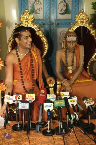 06-Press-Meet-Madurai-Aadheenam_Photo_1001_IMG_2453_CMP_WM