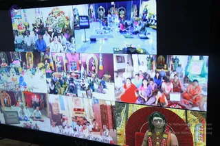 1-Morning-Satsang_Photo_1009_IMG_0027_CMP_WM