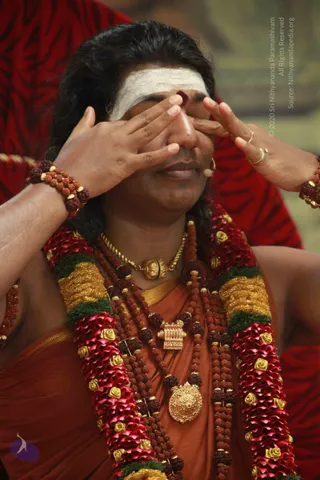 1-Morning-Satsang_Photo_1031_IMG_9958_CMP_WM