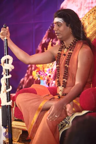 01-Morning-Puja-and-Satsang_Photo_1008_IMG_5506_CMP_WM