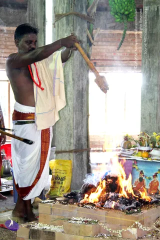 5-Navagraha-Homa-At-Thiru-Arut-Peeta_Photo_1017_IMG_4173_CMP_WM