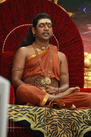 1-Morning-Satsang_Photo_1000_IMG_4562_CMP_WM