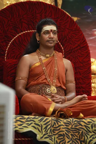 1-Morning-Satsang_Photo_1001_IMG_4563_CMP_WM