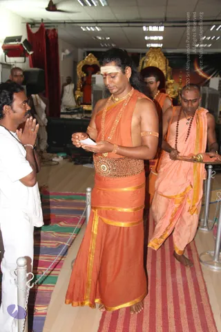 1-Morning-Satsang_Photo_1020_IMG_5540_CMP_WM