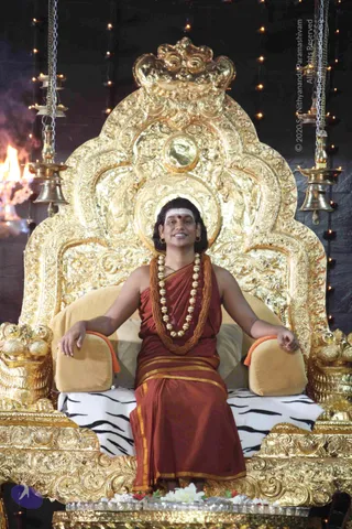 1-Temple-Visit-PadaPuja_Photo_1008_IMG_0692_CMP_WM