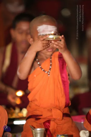 2-Pada-Puja_Photo_1022_IMG_1343_CMP_WM