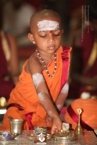 2-Pada-Puja_Photo_1024_IMG_1350_CMP_WM