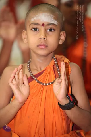 2-Pada-Puja_Photo_1025_IMG_1417_CMP_WM