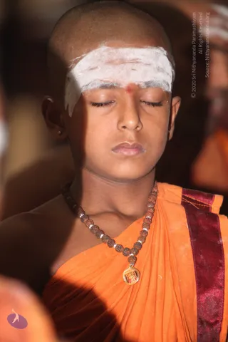 2-Pada-Puja_Photo_1039_IMG_1442_CMP_WM
