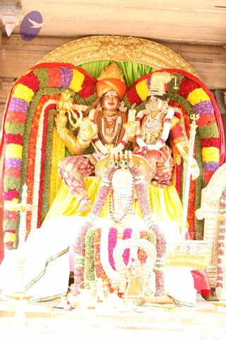 3-Dhwajarohanam_Photo_1018_IMG_5035_CMP_WM