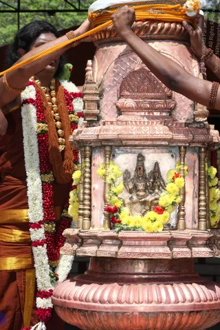 3-Dhwajarohanam_Photo_1156_IMG_5295_CMP_WM(1)