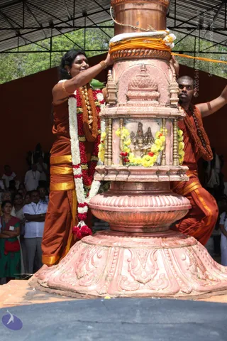 3-Dhwajarohanam_Photo_1169_IMG_5301_CMP_WM