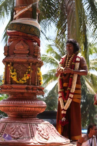3-Dhwajarohanam_Photo_1208_IMG_5345_CMP_WM