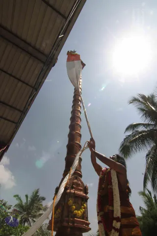 3-Dhwajarohanam_Photo_1349_IMG_5513_CMP_WM(2)