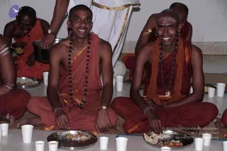4-Swamiji-Lunch-With-Aadheenavasis_Photo_1007_IMG_3520_CMP_WM