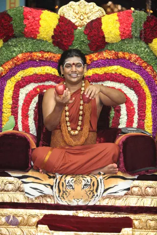 00--TempleTour-MM-DTA-SarvaDarshan-6.45AM-9.20AM_Photo_1054_IMG_6632_CMP_WM