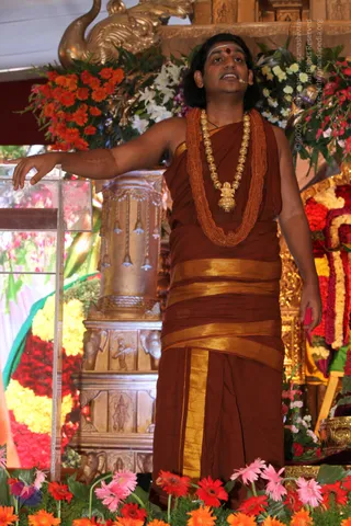 02-Satsang_Photo_1027_IMG_7185_CMP_WM