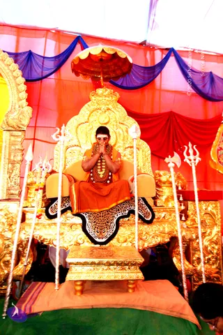 1-Nithya-Satsang_Photo_1007_IMG_3442_CMP_WM