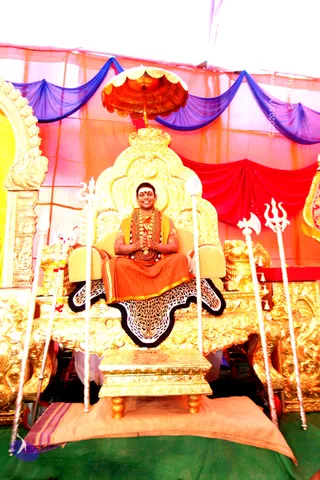 1-Nithya-Satsang_Photo_1014_IMG_3453_CMP_WM