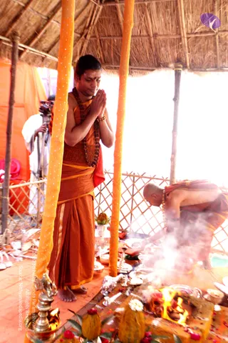 1-Nithya-Satsang_Photo_1027_IMG_3746_CMP_WM