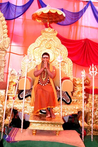 1-Nithya-Satsang_Photo_1076_IMG_4935_CMP_WM