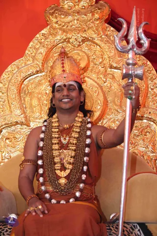 Morning-Satsang-and-Pada-Puja_Photo_1008_IMG_4113_CMP_WM