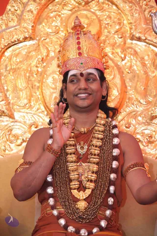 Morning-Satsang-and-Pada-Puja_Photo_1032_IMG_4157_CMP_WM