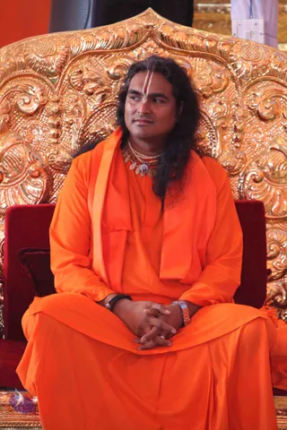 Morning-Satsang-and-Pada-Puja_Photo_1038_IMG_4167_CMP_WM