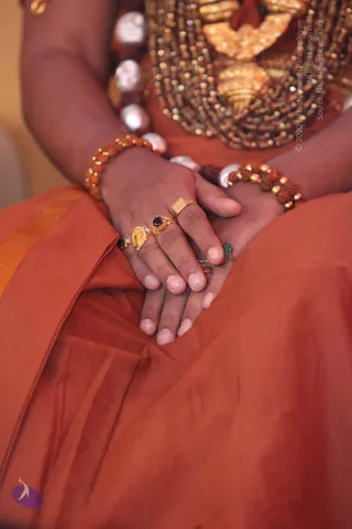 Morning-Satsang-and-Pada-Puja_Photo_1042_IMG_4178_CMP_WM