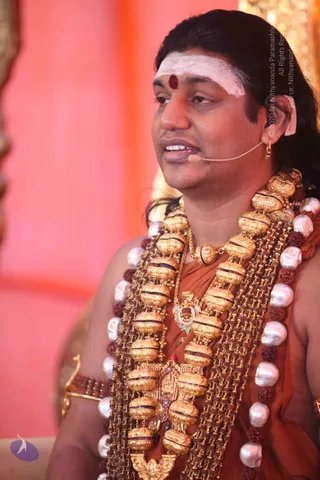 Morning-Satsang-and-Pada-Puja_Photo_1056_IMG_4221_CMP_WM