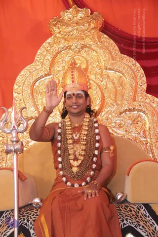 Morning-Satsang-and-Pada-Puja_Photo_1079_IMG_5328_CMP_WM