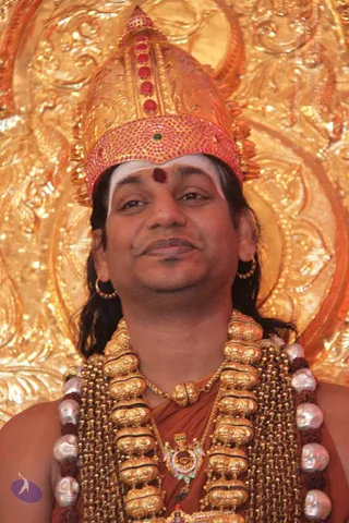 Morning-Satsang-and-Pada-Puja_Photo_1085_IMG_5340_CMP_WM
