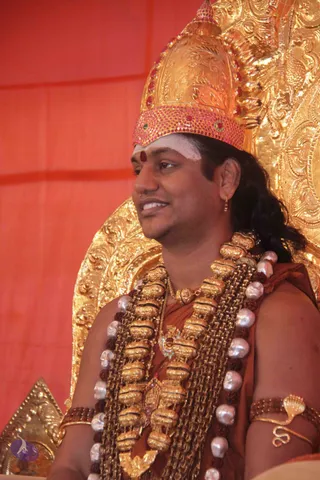 Morning-Satsang-and-Pada-Puja_Photo_1095_IMG_5360_CMP_WM