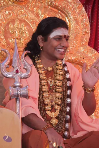 Morning-Satsang-and-Pada-Puja_Photo_1115_IMG_5518_CMP_WM