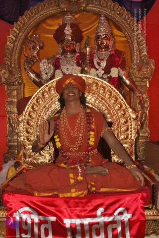 2-Morning-Satsang_Photo_1003_IMG_6437_CMP_WM