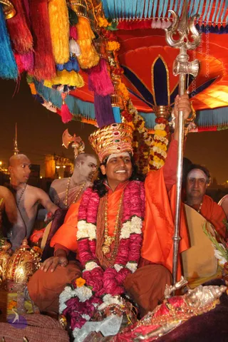 4-Procession-to-Shahi-Snan_Photo_1066_IMG_6131_CMP_WM
